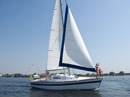 Rest on a yacht in Cherkassy - a lot of fun.