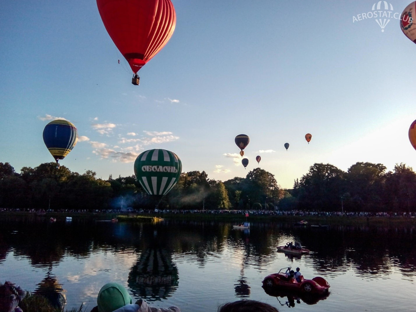 Fliegen in einem Ballon in Tscherkassy.