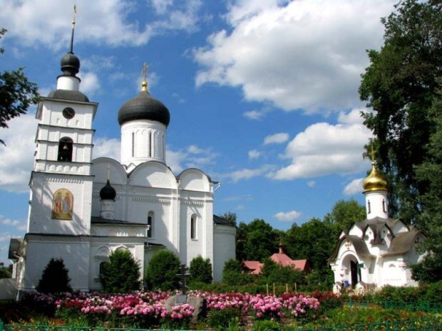 Почаевского Свято-Духовского монастыря-скит