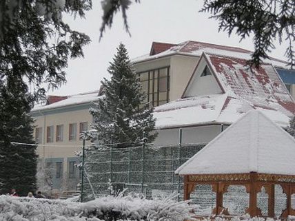 Sanatory Carpathian Vatra